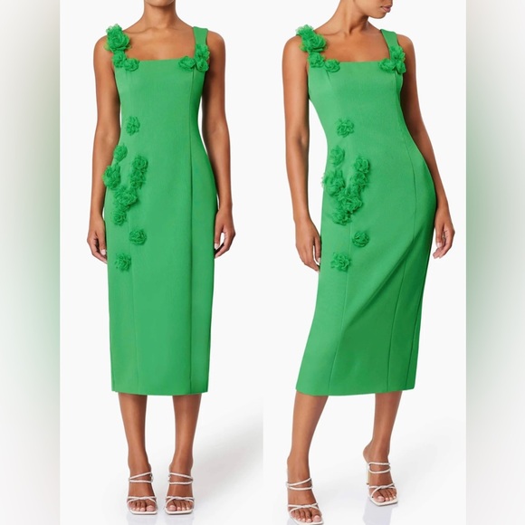 Elliatt Dresses & Skirts - NEW Elliatt Valeria 3D Floral Appliqué Sheath Sleeveless Midi Dress Green Sz M